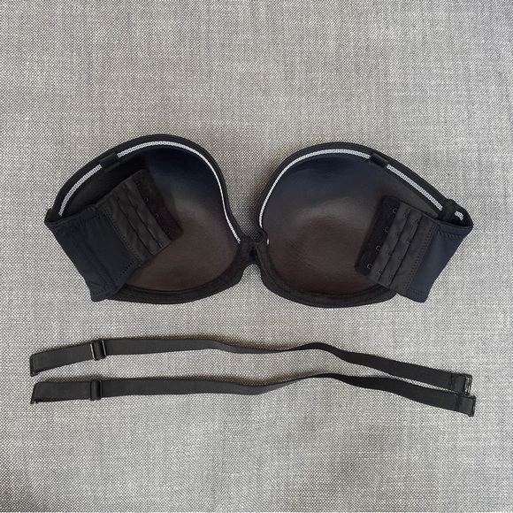 Convertable Bra Strapless, Backless, Clear Straps, or Traditional, Black 34 D - Picture 5 of 10